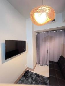 Unistay SHORE 3 Pool view w Balcony near MOA