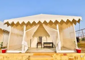 Holiday Heritage Desert Camp And Resort - Jaisalmer
