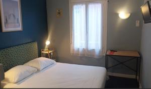 Hotels Hotel & Cantine De La Plage : photos des chambres