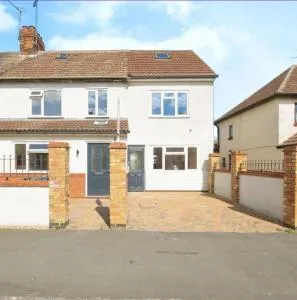 Lister Let - Helpston