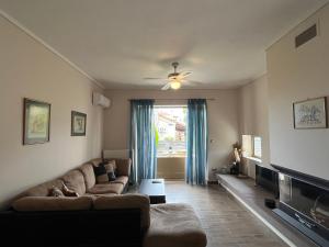 Christina garden maisonette Flogita