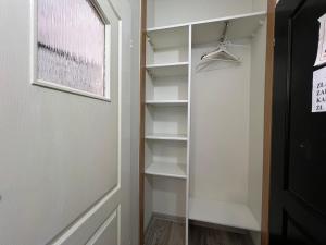 ETNA - Hostel -Noclegi Rzeszów 24 Pokoje -PARKING-