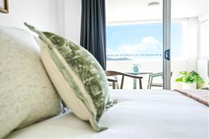 Cairns Central Studio 1012