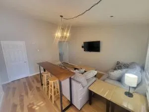 Travelers Luxury Escape - 爱德华兹维尔