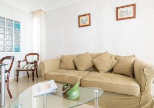 1015 - JARDINES GOLONDRINAS - Three bedrooms apartment lake view
