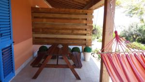 One-Bedroom Apartment (6 Adults)