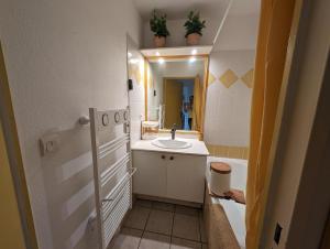 Appartement tout confort Résidence piscine 5 minutes de la plage Mèze