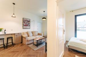 SUMMER LOFTS Premium Double Apart with Sea View