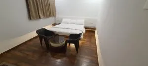 Midway Treat Sanctuary Resort & Restaurant - Sihorā