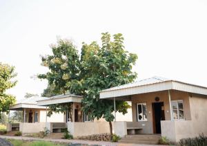 Midway Treat Sanctuary Resort & Restaurant