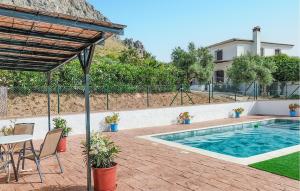 Nice Home In Cañete La Real