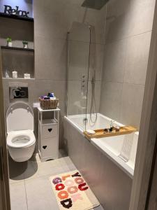 Cozy Luxury Apartment In The Heart Of Slough -The Bethel Suite