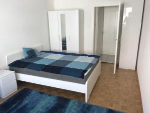 EUROVISION! Spacious 3 bedroom apartment, great location, 30 min to Eurovision