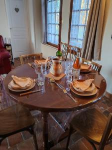 Maisons de vacances Le Cottage du Manoir de Bellou - Charme et Serenite - 6p : photos des chambres