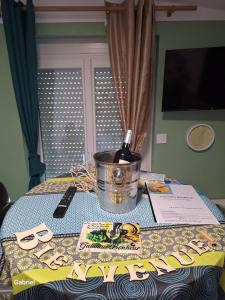 Appartements Galamus Bonheur - Un beau sejour, c-est notre affaire ! : photos des chambres