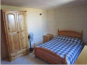 Cauchi 5 bedroom farmhouse in Gharb