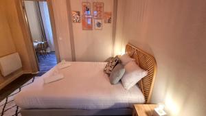 Appartements L-Emile - Pres des Halles - Parking prive : photos des chambres