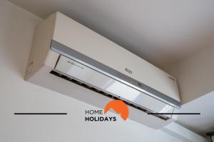 #296 Praia da Rocha by Home Holidays