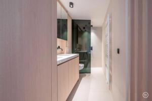 Stylish apartment in Knokke - Balcony city view