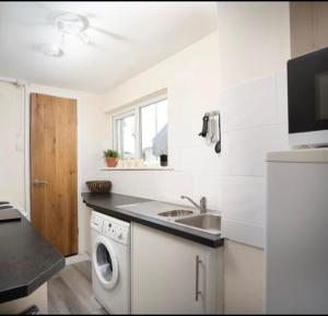 Wrens relaxing Retreat