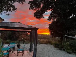 Charente 16 Mazerolles 2 bed - Javerlhac-et-la-Chapelle-Saint-Robert