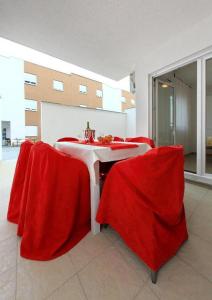 Apartments Village Nin
