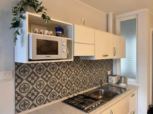 1Dest - Central Lakeside Delight