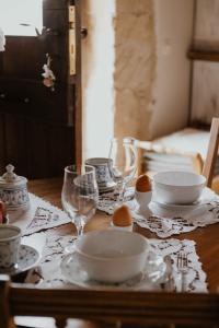 Ewas Cretan Vintage Houses