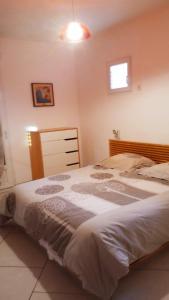 Maisons de vacances La Petite Maison Sous les Pins : photos des chambres