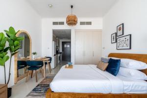 GuestReady - Elegant retreat at Damac Hills