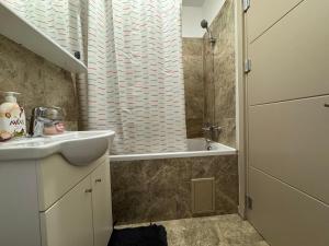 2 Comfy Rooms Apartment