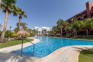 RentitSpain - Playa Granada - TRM 8 en Motril con Golf y Playa