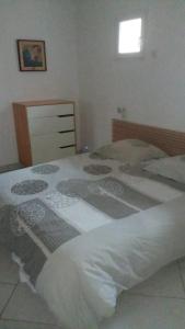 Maisons de vacances La Petite Maison Sous les Pins : photos des chambres