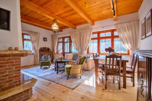 Mazurski dom nad jeziorem