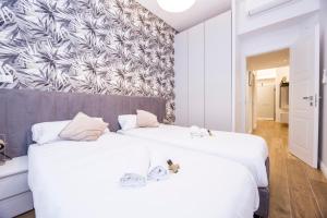 JOIVY Chic apartments in Piazza Dante, Genoa