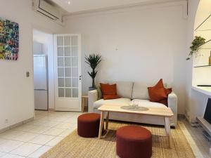 Bright one bedroom apartment in the center of Cannes13 minutes walk to the Palais des Festivals - 2290