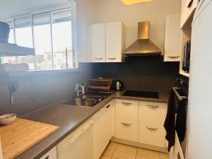 Bright one bedroom apartment in the center of Cannes13 minutes walk to the Palais des Festivals - 2290