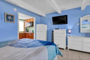 The Waterway 230 by Sea Scape Properties