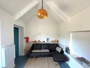 Osgo Fach - Moylegrove