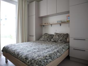 Apartment in Nieuwpoort with sea view