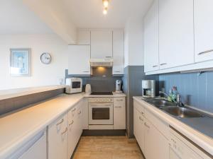 Attractive studio with a sea-view