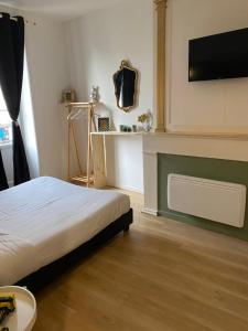 B&B / Chambres d'hotes Home SAINT MICHEL : photos des chambres