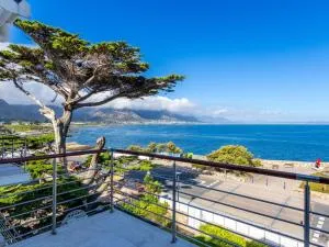 74 on Marine - Gansbaai