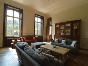 Luxurious castle in Marchin with infrared sauna