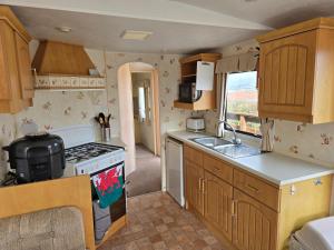 Homely 2 Bedrommed Mobile Home E1