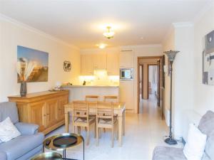 Apartment in Middelkerke near Sandy Beach