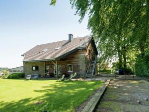 Luxury Holiday Home in Thirimont Liege with Private Garden