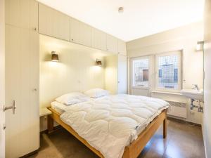 Apartment on the Coast with Beach Access