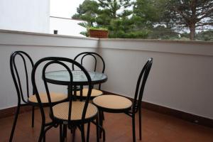 Double Room with Garden View room in B&B Verdegiada