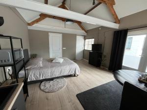 KIMZ Bed & Breakfast